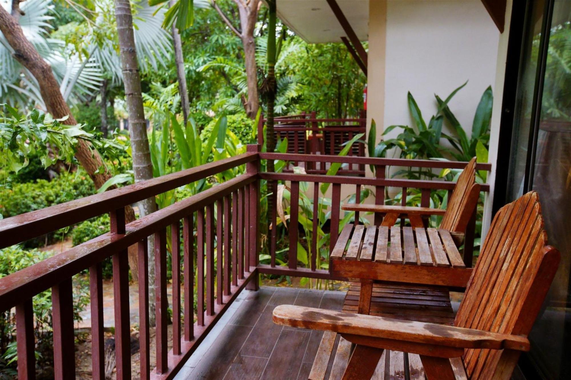 Chawalun Resort Don Tum Экстерьер фото