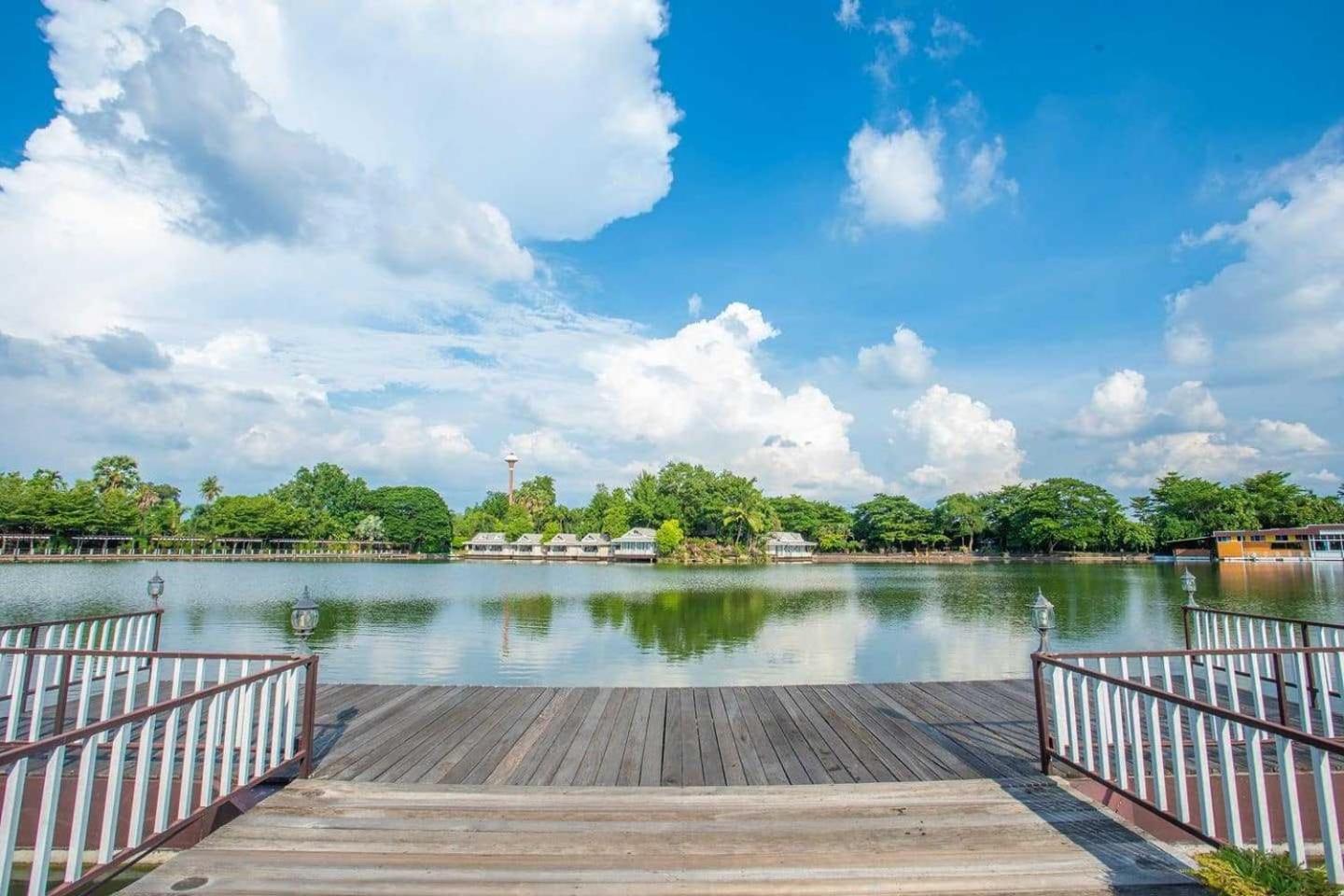 Chawalun Resort Don Tum Экстерьер фото